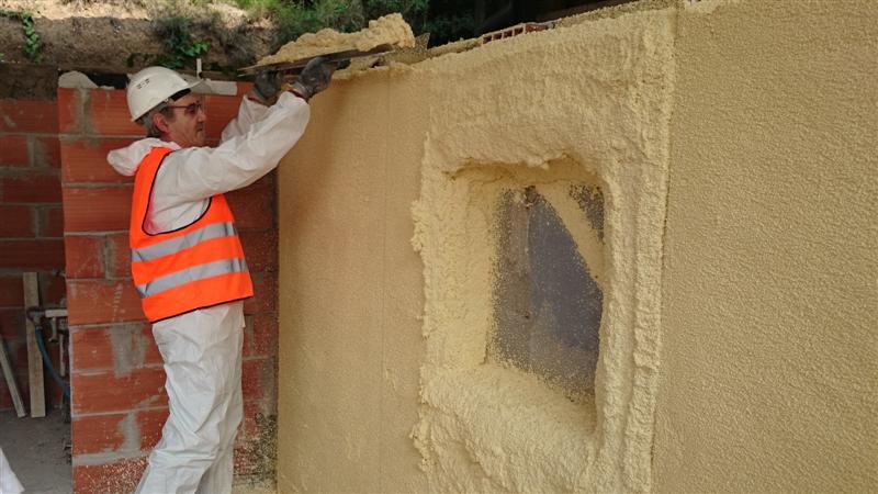 Aislamiento Térmico por el Exterior (SATE) - Aislamiento térmico | AISLA