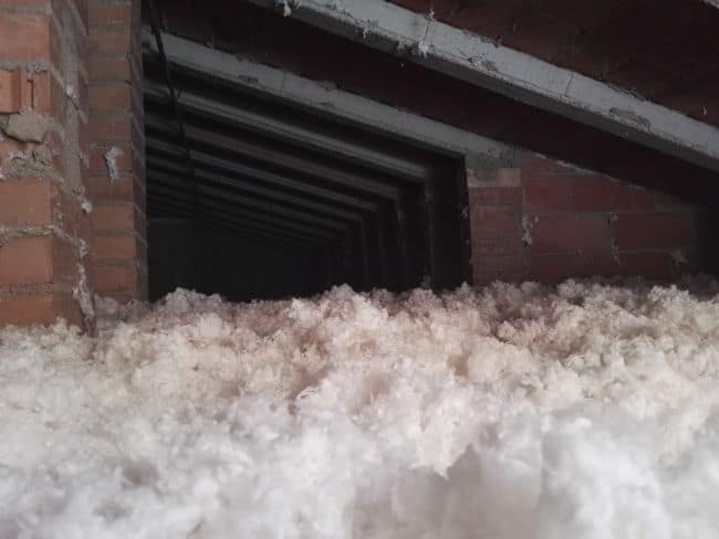 aislamiento de algodon reciclado rmt insulation Aislamiento de algodón reciclado NITA-COTTON® instalado a granel