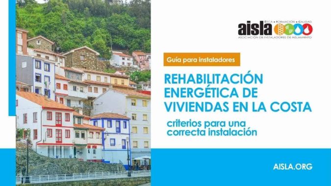 Portada de la guía de AISLA sobre rehabilitación energética de viviendas en la costa.